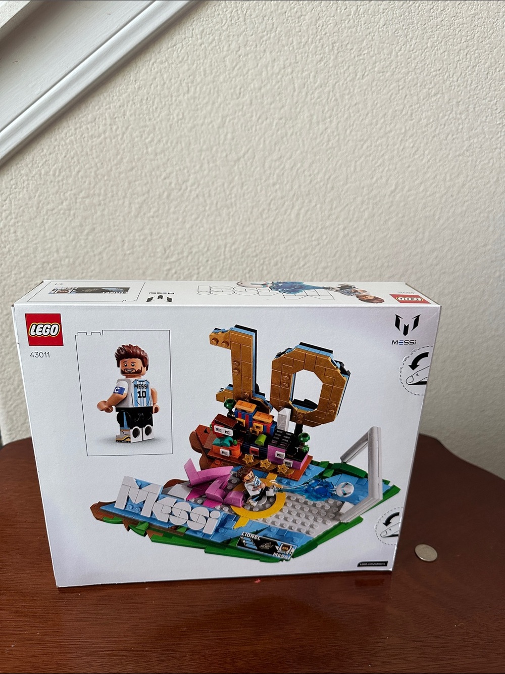 Lego Multicolor Soccer Celebration Display with Gold '10' 
Lionel Messi-Soccer